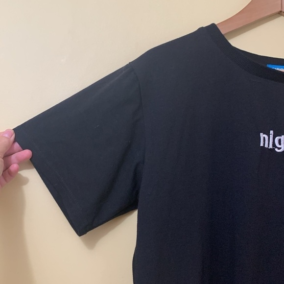 Cherry AKA Black Embroidered Night Crescent Moon Crewneck Short Sleeve T-Shirt L - Picture 8 of 10